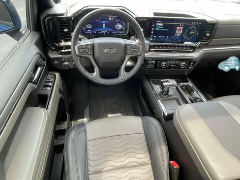 Certified 2023 Chevrolet Silverado 1500 ZR2 w/ Technology Package AWD/4WD image 13
