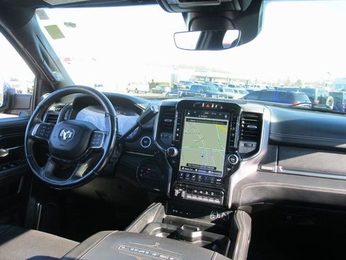 Used 2019 RAM 2500 Limited image 27