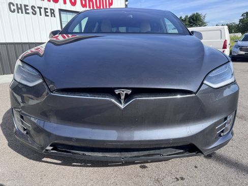 Used 2016 Tesla Model X 90D AWD/4WD image 3