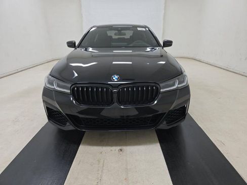 Used 2023 BMW 540i w/ M Sport Package image 2