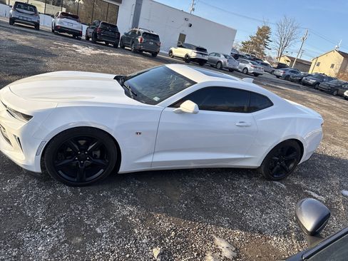 Used 2018 Chevrolet Camaro LT w/ RS Package image 2