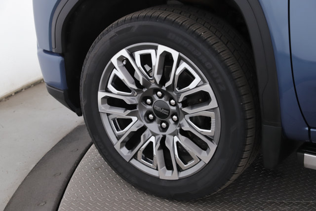 Used 2024 GMC Sierra 1500 Denali Ultimate AWD/4WD image 13