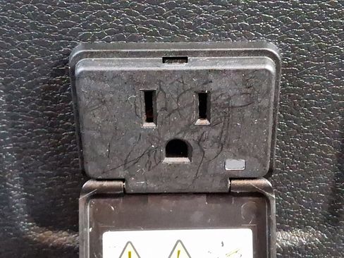 Certified 2021 Jeep Wrangler Unlimited Sahara image 27