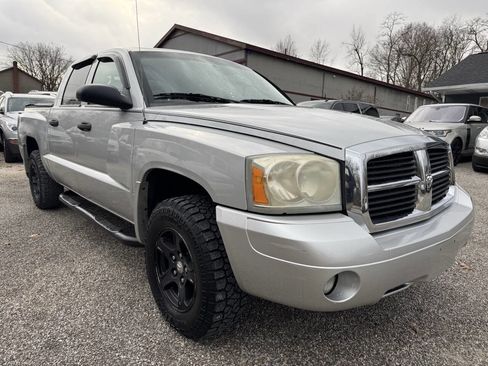Used 2006 Dodge Dakota SLT image 8
