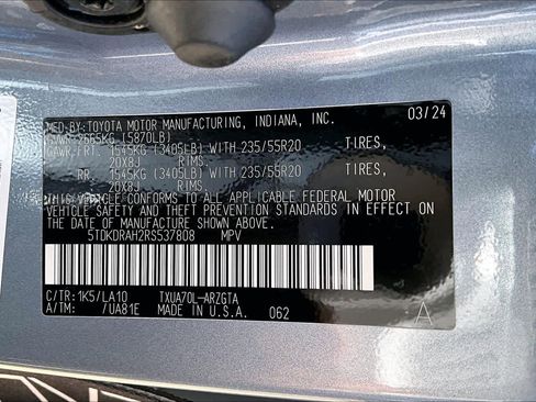 Used 2024 Toyota Highlander Platinum FWD image 21