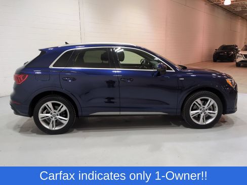 Used 2021 Audi Q3 2.0T Premium w/ Convenience Package AWD/4WD image 2