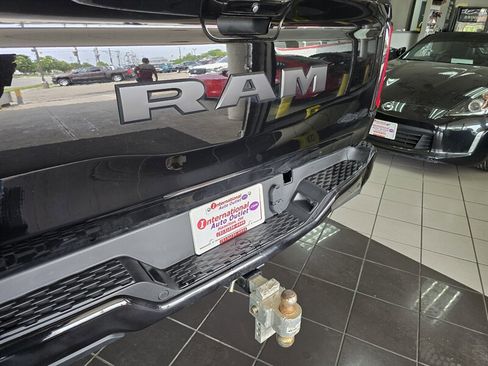 Used 2025 RAM 1500 Tradesman w/ Night Edition AWD/4WD image 27