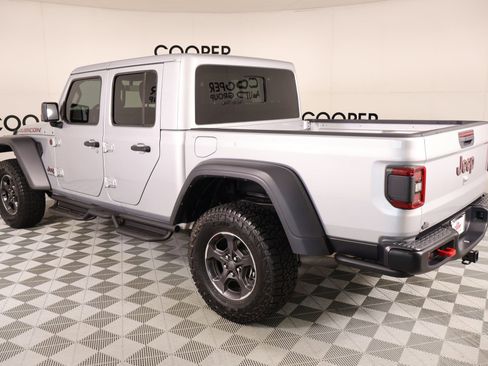 Used 2023 Jeep Gladiator Rubicon w/ LED Lighting Group AWD/4WD image 23