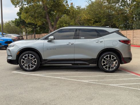 Used 2025 Chevrolet Blazer RS w/ Enhanced Convenience Package image 7