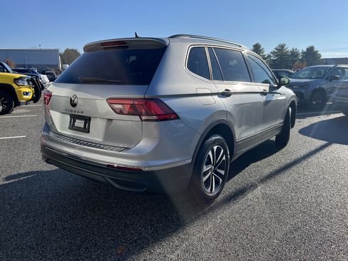 Used 2023 Volkswagen Tiguan S image 5