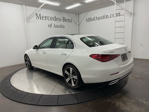 Used 2025 Mercedes-Benz C 300 Sedan image 5