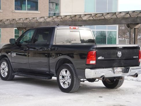 Used 2019 RAM 1500 Big Horn AWD/4WD image 3