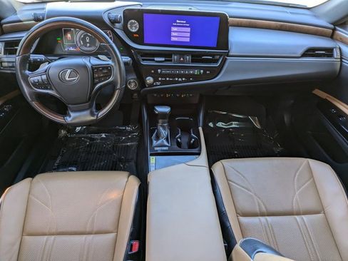 Certified 2023 Lexus ES 300h Ultra Luxury w/ Accessory Package (Z2) image 17