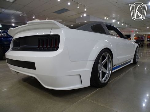 Used 2008 Ford Mustang Project Borderline image 16