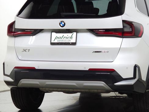 Used 2025 BMW X1 xDrive28i w/ Convenience Package AWD/4WD image 10