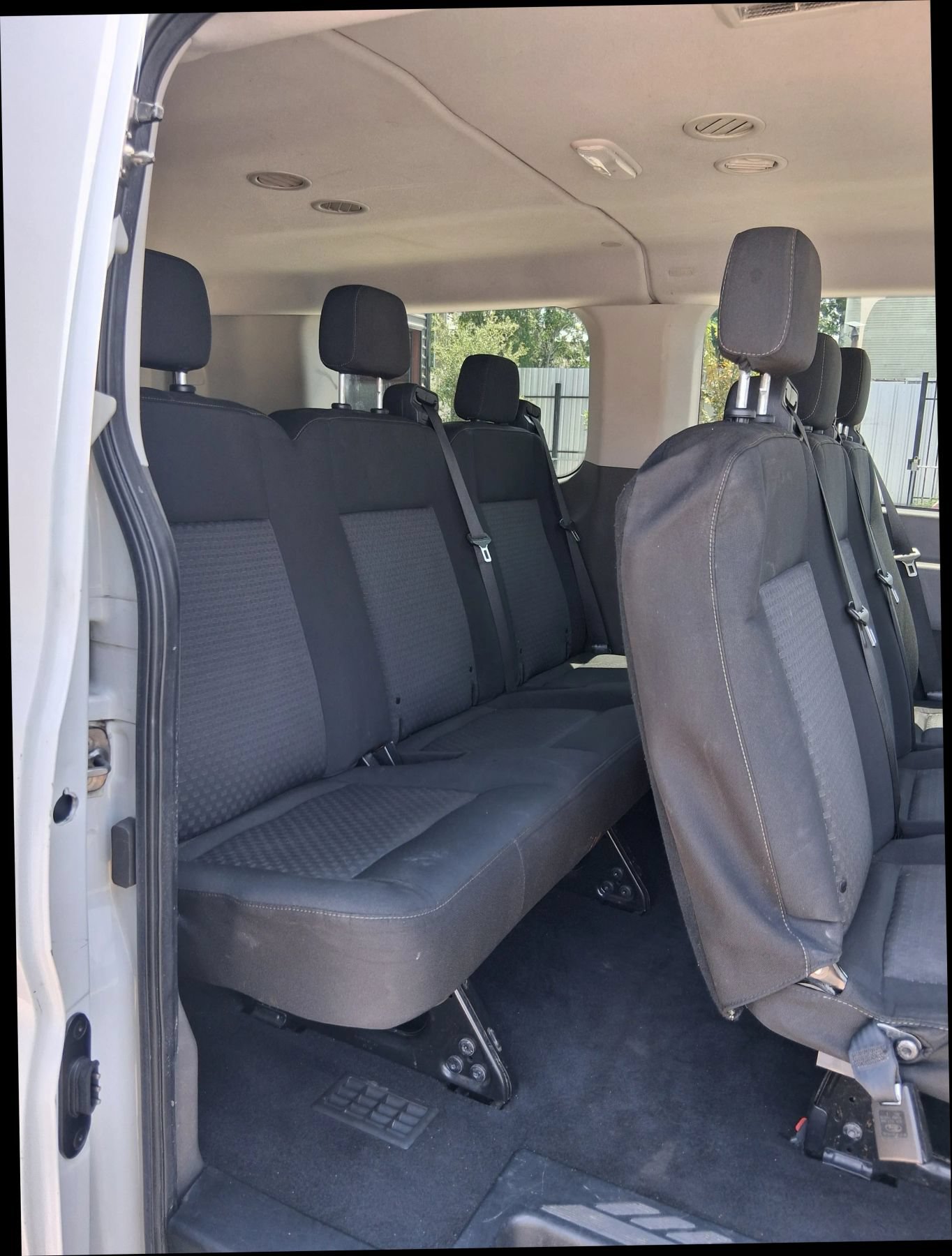Used 2020 Ford Transit 150 XL RWD image 32