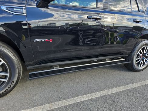 Used 2023 GMC Yukon AT4 w/ AT4 Premium Package AWD/4WD image 53