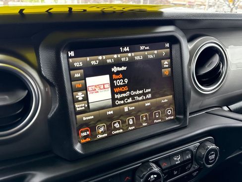 Used 2020 Jeep Gladiator Overland image 20