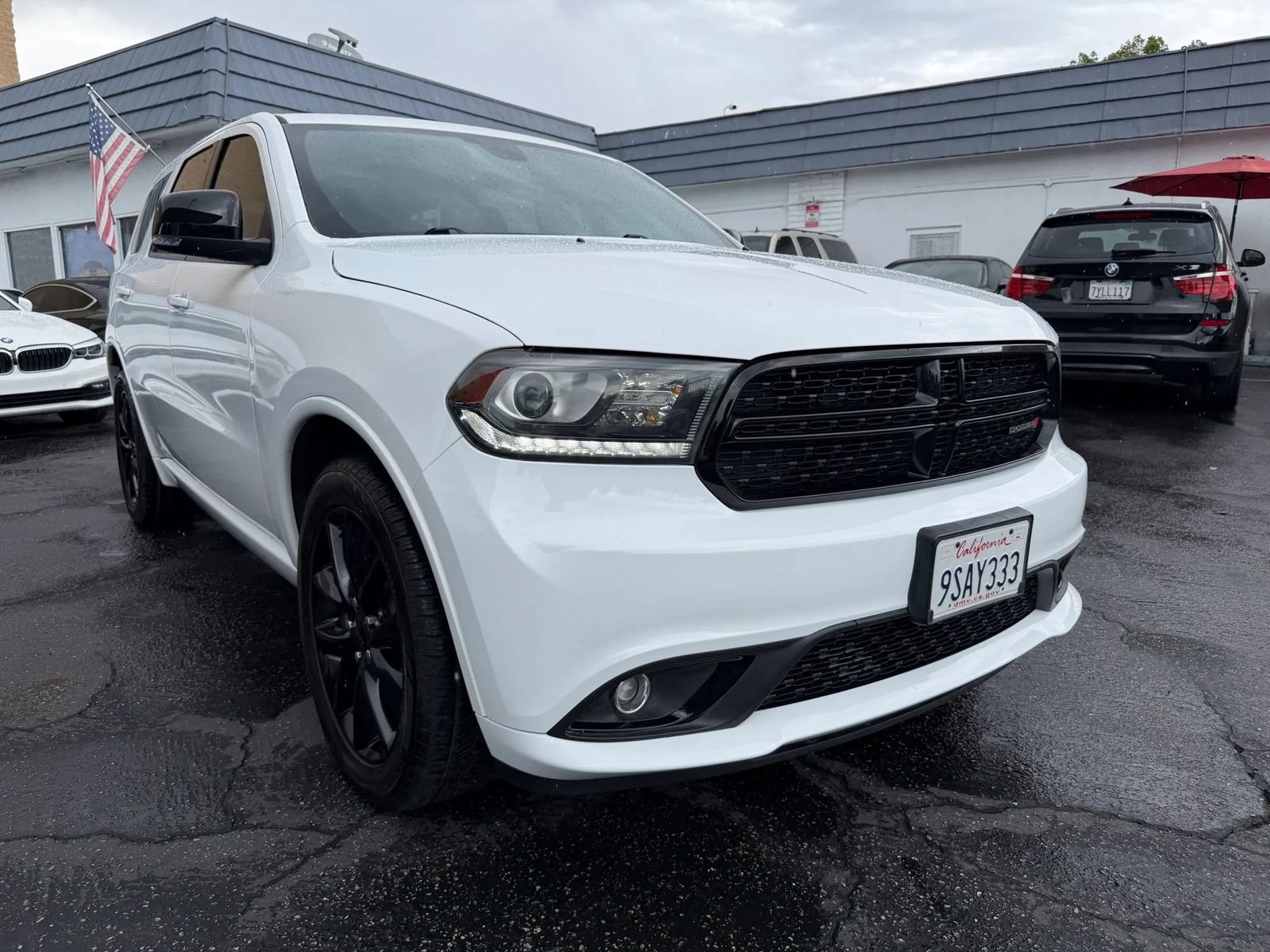 Used 2017 Dodge Durango R/T w/ Blacktop Package RWD image 8