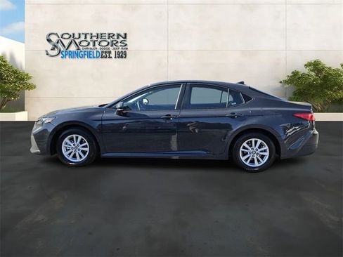 Used 2025 Toyota Camry LE FWD image 2