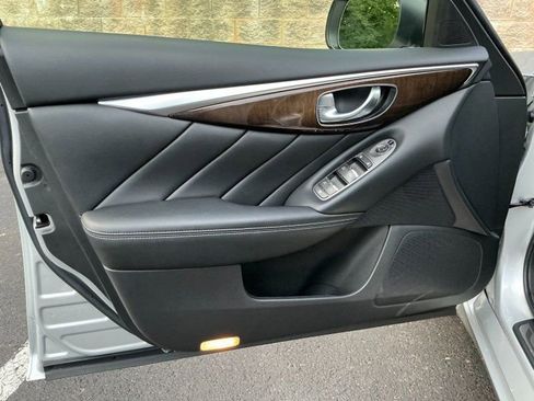 Used 2018 INFINITI Q50 Luxe image 23