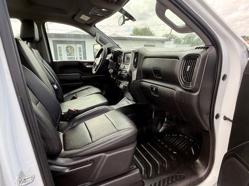 Used 2021 Chevrolet Silverado 2500 W/T w/ WT Fleet Convenience Package image 21