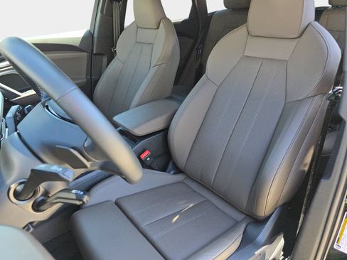 Certified 2025 Audi Q5 Premium Plus w/ Premium Plus AWD/4WD image 15