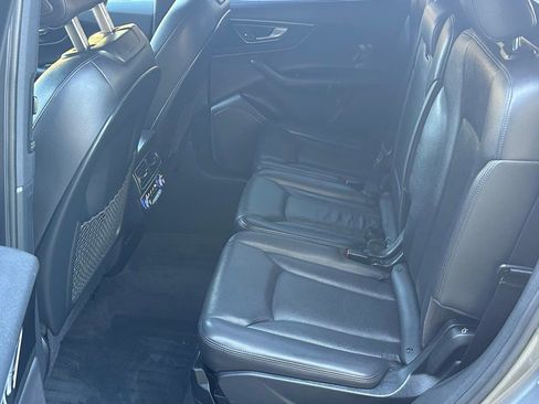 Used 2017 Audi Q7 3.0T Premium Plus AWD/4WD image 19