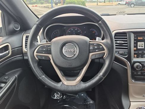 Used 2014 Jeep Grand Cherokee Limited AWD/4WD image 13