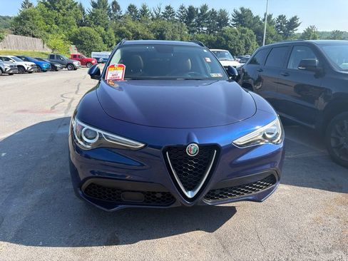 Used 2019 Alfa Romeo Stelvio Sport w/ Quick Order Package 22J Sport AWD/4WD image 2