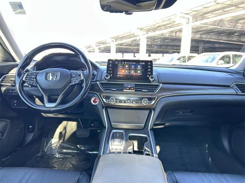 Used 2020 Honda Accord EX-L image 16
