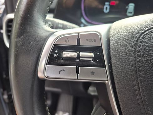 Used 2025 Kia Telluride S FWD image 14