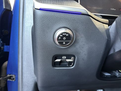 Used 2024 Mercedes-Benz GLC 43 AMG 4MATIC image 17