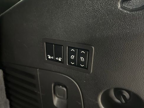 Used 2018 GMC Yukon SLT w/ Open Road Package image 31