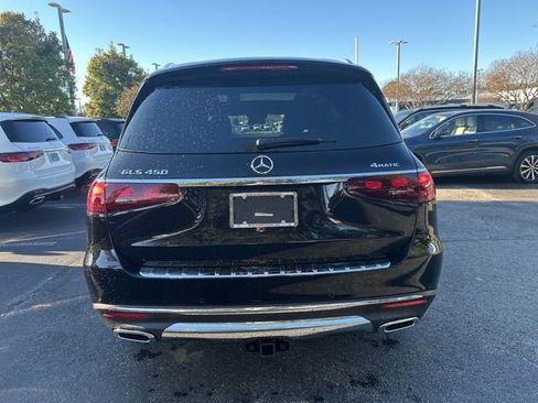 Used 2025 Mercedes-Benz GLS 450 4MATIC image 5