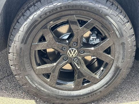 New 2026 Volkswagen Atlas Peak Edition AWD/4WD image 6
