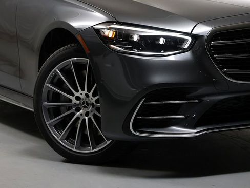 New 2026 Mercedes-Benz S 580 4MATIC Sedan image 3