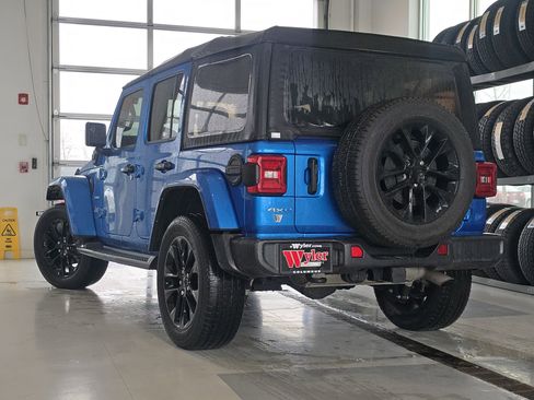 Used 2021 Jeep Wrangler Unlimited Sahara image 12