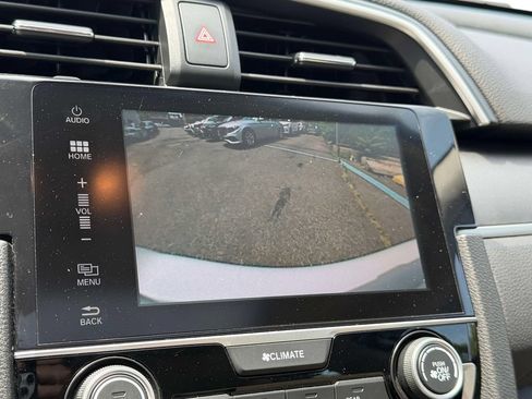 Used 2018 Honda Civic EX image 37