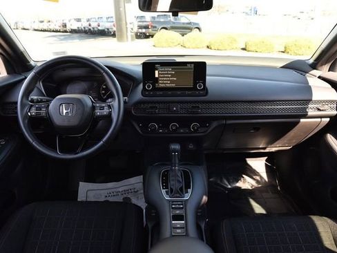 Used 2024 Honda HR-V Sport image 7