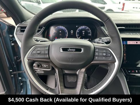 New 2026 Jeep Grand Cherokee L Limited w/ Trailer Tow Package AWD/4WD image 20