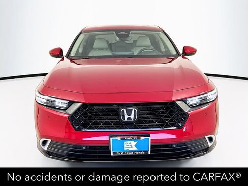 Used 2025 Honda Accord Touring image 2