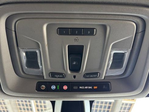Used 2021 GMC Sierra 1500 SLT RWD image 8