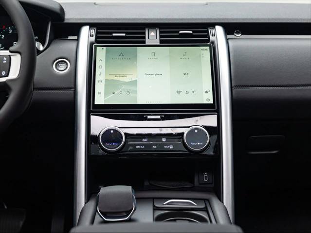 New 2026 Land Rover Discovery S AWD/4WD image 29