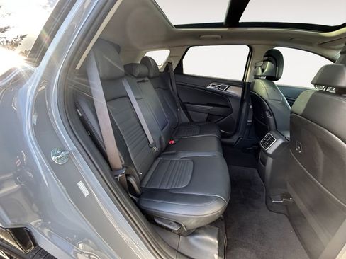 Used 2024 Kia Sportage SX AWD/4WD image 12