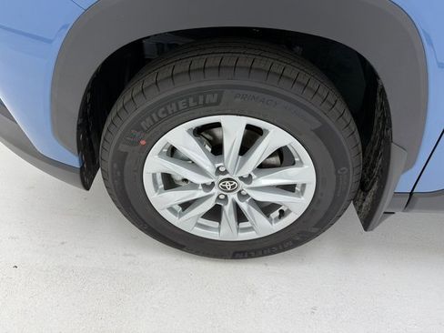 New 2026 Toyota Corolla Cross LE image 7