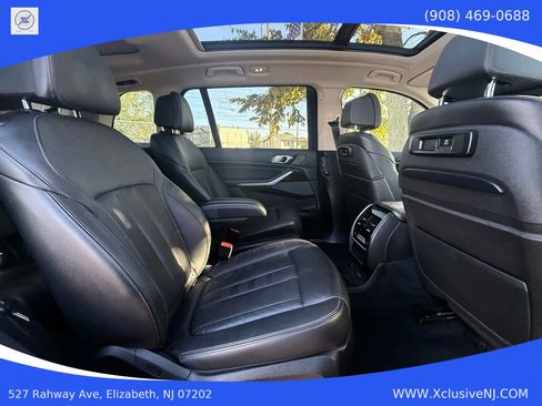 Used 2020 BMW X7 xDrive40i w/ Premium Package image 23
