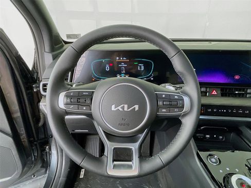 Used 2024 Kia Sportage X-Line image 8