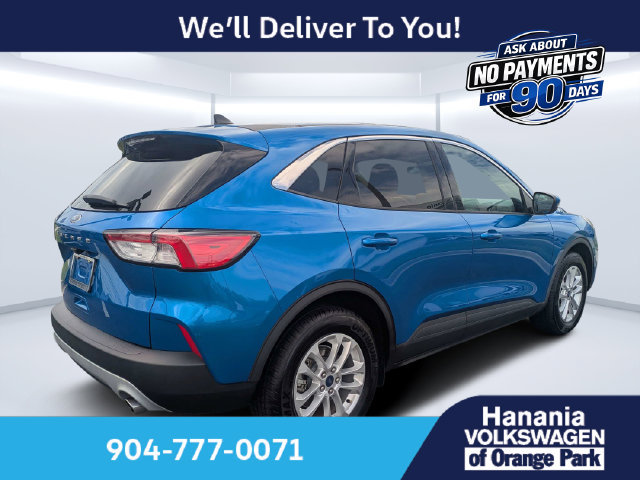 Used 2020 Ford Escape SE FWD image 3