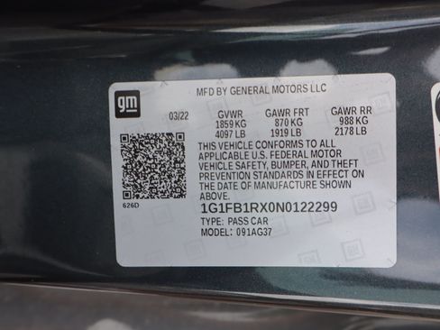 Used 2022 Chevrolet Camaro LT w/ Technology Package RWD image 23